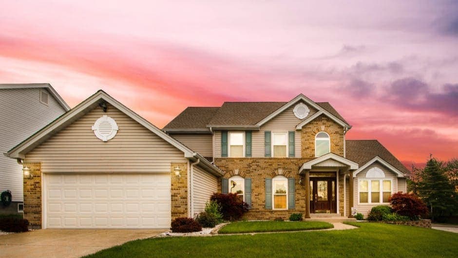 pitched roof vs flat roof pitched vs flat roof pros and cons flat roof sarasota roofing sarasota fl