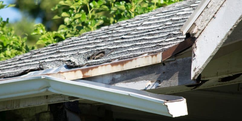 roof's lifespan, increase roof lifespan, extend roof lifespan, sarasota roof maintenance, how to make your roof last longer